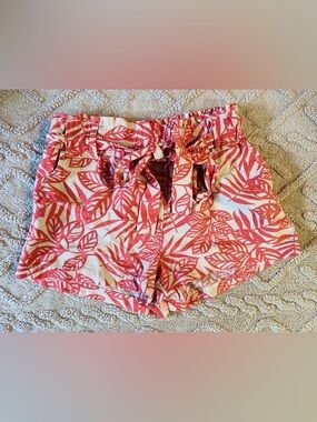 Coral Tropical Leaf Print Shorts - Belted Tie Waist Paperbag Shorts, Size Small